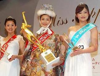 Sinh viên 23 tuổi đăng quang Hoa hậu Nhật Bản 2010  - 4