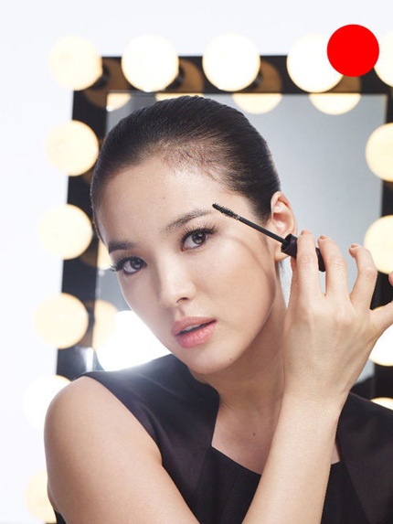 Song Hye Kyo đẹp tinh khôi trong loạt ảnh quảng cáo mới - 4 Song Hye Kyo đẹp tinh khôi trong loạt ảnh quảng cáo mới - 4