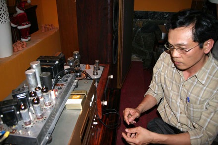 Chơi “hàng khủng” với Amply đèn tự ráp - 3 Chơi “hàng khủng” với Amply đèn tự ráp - 3