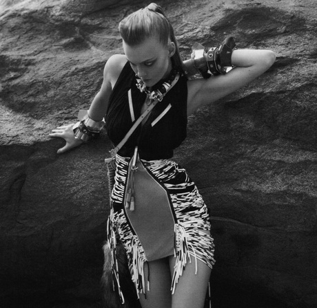 Hình ảnh quyến rũ của siêu mẫu Caroline Trentini - 3 Hình ảnh quyến rũ của siêu mẫu Caroline Trentini - 3