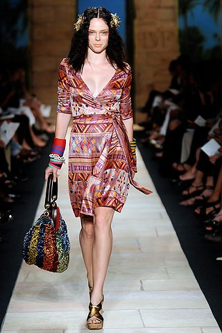 BST xuân hè 2010 của Diane von Furstenberg - 15 BST xuân hè 2010 của Diane von Furstenberg - 15