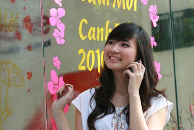 Di động đua khuyến mãi Tết Canh Dần - 1 Di động đua khuyến mãi Tết Canh Dần - 1