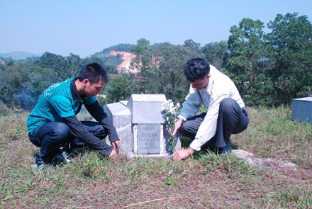 Xuân về lại nhớ các anh - 2 Xuân về lại nhớ các anh - 2