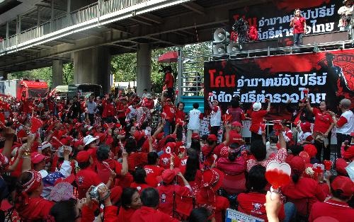 Chùm tin vắn qua ảnh  - 4