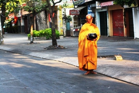 TPHCM yên ắng ngày đầu xuân - 1