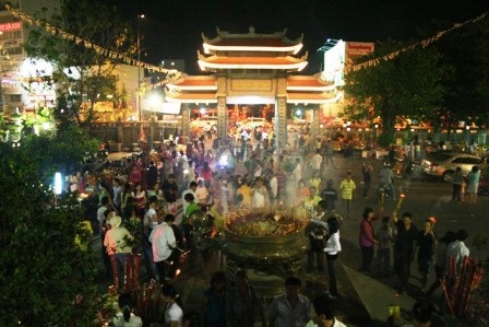 Mãn nhãn với màn pháo hoa đêm giao thừa - 3 Mãn nhãn với màn pháo hoa đêm giao thừa - 3