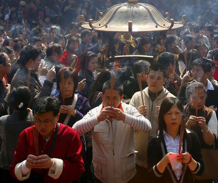 Châu Á rộn ràng trong ngày đầu tiên của năm con Hổ - 4