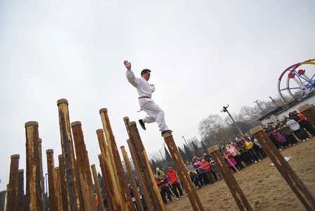 Châu Á rộn ràng trong ngày đầu tiên của năm con Hổ - 14