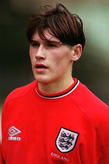 Sao sân cỏ Anh thời niên thiếu - 1