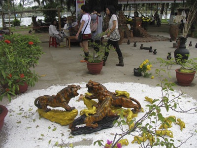 “Tết xưa” hấp dẫn giữa “Tết nay” - 1