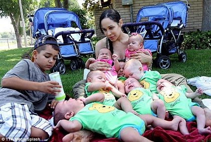 Những câu chuyện sinh đẻ ly kỳ  - 2