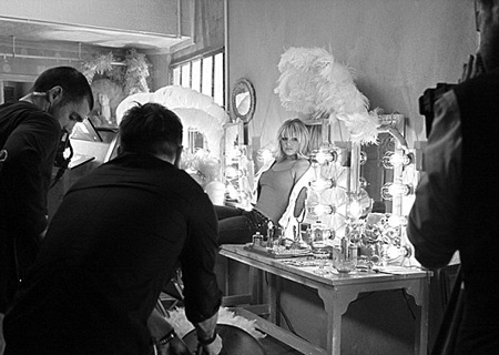 “Công chúa nhạc Pop” xinh đẹp trong loạt ảnh quảng cáo mới - 5