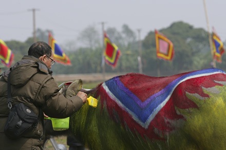 “Tuyệt phẩm” trên lưng trâu - 14