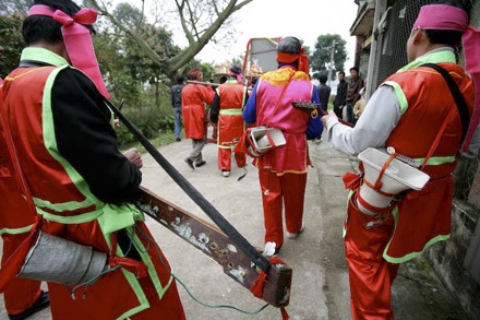 Tiễn “Ông ỉn” chầu... trời - 6