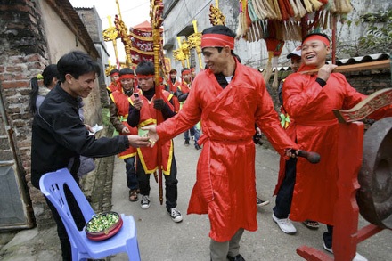 Tiễn “Ông ỉn” chầu... trời - 8