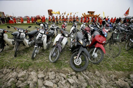 Tiễn “Ông ỉn” chầu... trời - 10