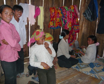 Gian nan tục bắt vợ của người Mông - 2