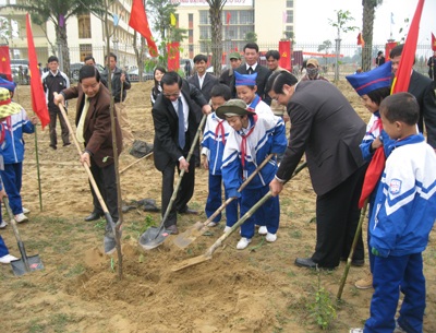 Tết trồng cây, nhớ ơn Bác Hồ - 2