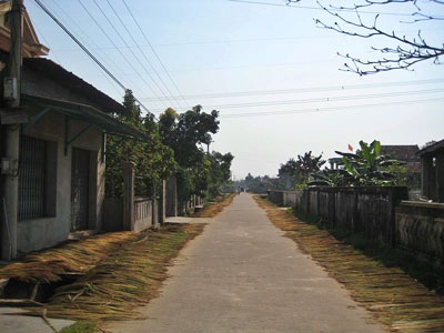 “Xông đất” làng đót Quảng Phong - 1