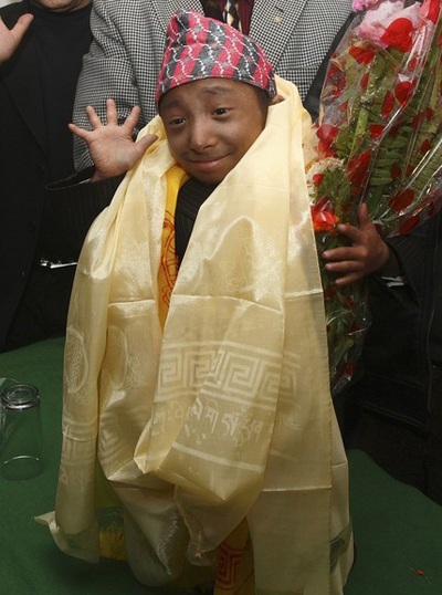 Chàng trai cao 56cm đi châu Âu để "đòi" Guinness - 1 Chàng trai cao 56cm đi châu Âu để "đòi" Guinness - 1