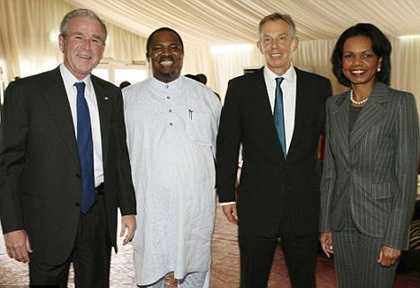 Bush, Blair hội ngộ ở Nigeria - 1 Bush, Blair hội ngộ ở Nigeria - 1