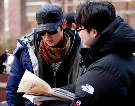 Hình ảnh “nóng” về bà nội trợ Chae Rim - 5