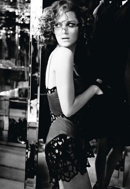 Hai chùm ảnh đẹp của “bông hồng” Pháp Marion Cotillard - 12 Hai chùm ảnh đẹp của “bông hồng” Pháp Marion Cotillard - 12