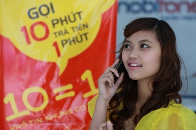 Hotgirl tạo dáng với "gọi 10 chỉ tính tiền 1"  - 7