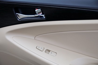 Cơ quan an toàn Mỹ điều tra xe Hyundai Sonata - 3 Cơ quan an toàn Mỹ điều tra xe Hyundai Sonata - 3