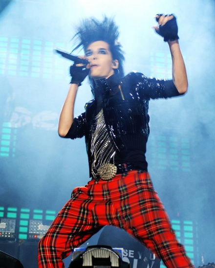 Phong cách ấn tượng của biểu tượng thời trang mới Bill Kaulitz - 15 Phong cách ấn tượng của biểu tượng thời trang mới Bill Kaulitz - 15