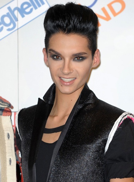 Phong cách ấn tượng của biểu tượng thời trang mới Bill Kaulitz - 3 Phong cách ấn tượng của biểu tượng thời trang mới Bill Kaulitz - 3