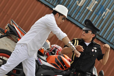 Dương Triệu Vũ “đối đầu” Lam Trường - 4 Dương Triệu Vũ “đối đầu” Lam Trường - 4