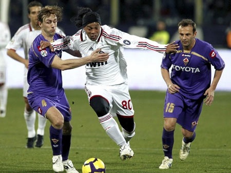 10 phút cuối trận, Milan ngược dòng đả bại Fio - 1 10 phút cuối trận, Milan ngược dòng đả bại Fio - 1