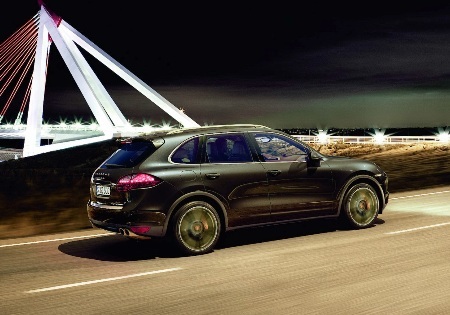 Lộ diện Porsche Cayenne phiên bản 2011 - 1