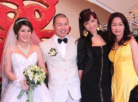 Đám cưới rộn tiếng cười của diễn viên Hải Anh - 4 Đám cưới rộn tiếng cười của diễn viên Hải Anh - 4