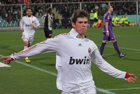 10 phút cuối trận, Milan ngược dòng đả bại Fio - 3 10 phút cuối trận, Milan ngược dòng đả bại Fio - 3