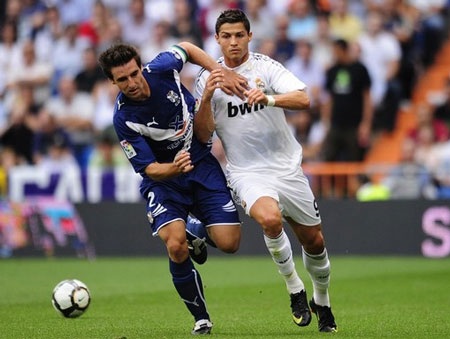 Tenerife - Real Madrid: Đợi chờ một cơn mưa - 1