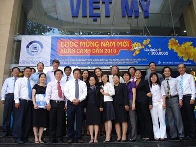 Chuyến thăm và chúc Tết Trung tâm Anh ngữ Việt Mỹ của TS. Huỳnh Công Minh - Giám đốc Sở GĐ-ĐT TPHCM - 4 Chuyến thăm và chúc Tết Trung tâm Anh ngữ Việt Mỹ của TS. Huỳnh Công Minh - Giám đốc Sở GĐ-ĐT TPHCM - 4
