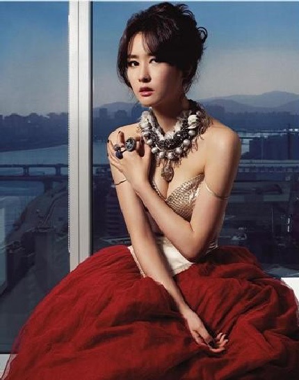 Lee Da Hae lọt “mắt xanh” của Hollywood? - 6
