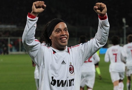 “Ro vẩu” chắc như đinh đóng cột Milan sẽ VĐ Italia - 1 “Ro vẩu” chắc như đinh đóng cột Milan sẽ VĐ Italia - 1