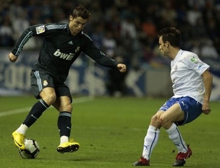 Higuain lập cú đúp, Real “tàn sát” Tenerife - 3