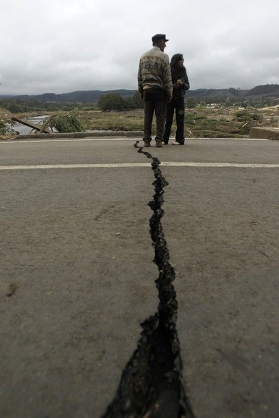 Động đất Chile: Tan hoang vùng gần tâm chấn - 4