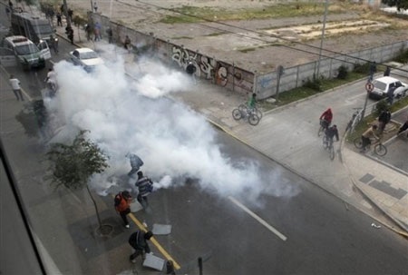 Động đất Chile: Tan hoang vùng gần tâm chấn - 17