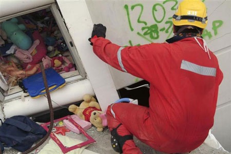 Động đất Chile: Tan hoang vùng gần tâm chấn - 14