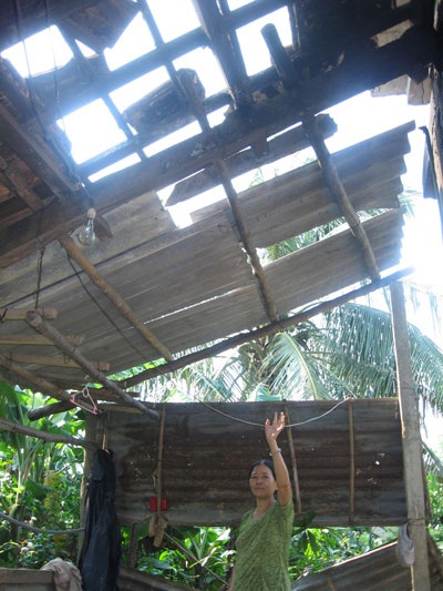 Lốc xoáy, mưa đá bất ngờ quét qua Quảng Trị - 2