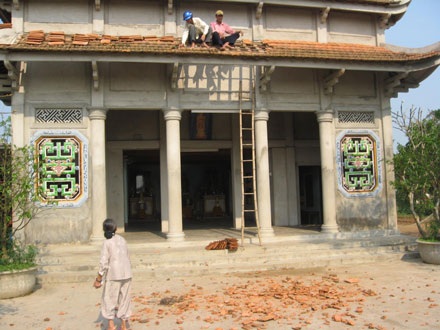 Lốc xoáy, mưa đá bất ngờ quét qua Quảng Trị - 1