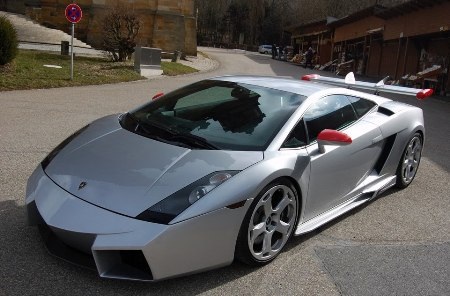 Khoác áo” Reventon cho Lamborghini Gallardo | Báo Dân trí