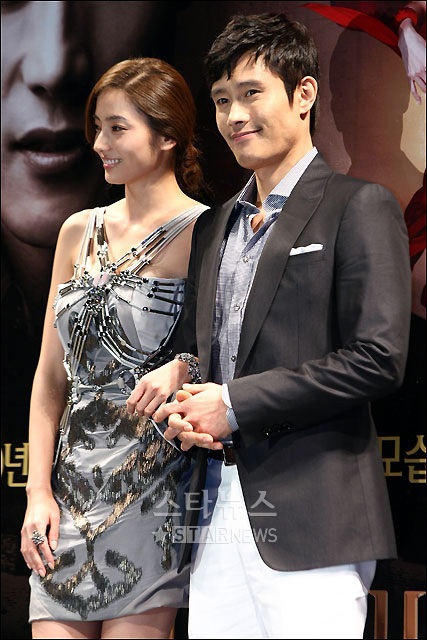 “Barbie xứ Hàn” duyên dáng bên Lee Byung Heon - 12