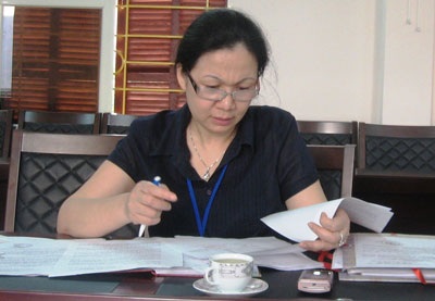 Liên bộ kiểm tra việc cấp gạo cứu đói tại Thanh Hóa - 1 Liên bộ kiểm tra việc cấp gạo cứu đói tại Thanh Hóa - 1