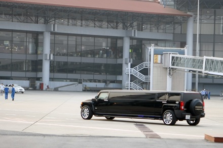 Limousine đón xá lợi về Ninh Bình - 10 Limousine đón xá lợi về Ninh Bình - 10